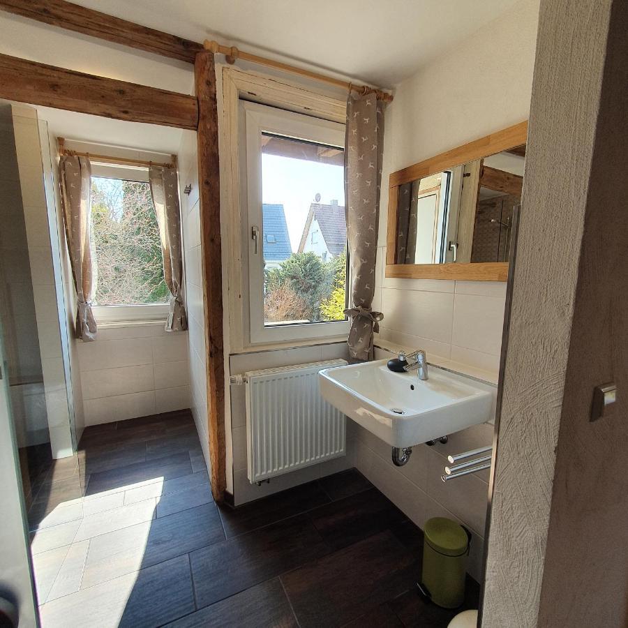Alte Backstube - Ferienwohnung Huettenstube Und Ferienzimmer Auszeit Erkenbrechtsweiler Exterior photo