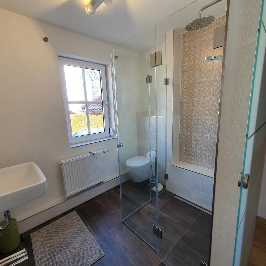 Alte Backstube - Ferienwohnung Huettenstube Und Ferienzimmer Auszeit Erkenbrechtsweiler Exterior photo